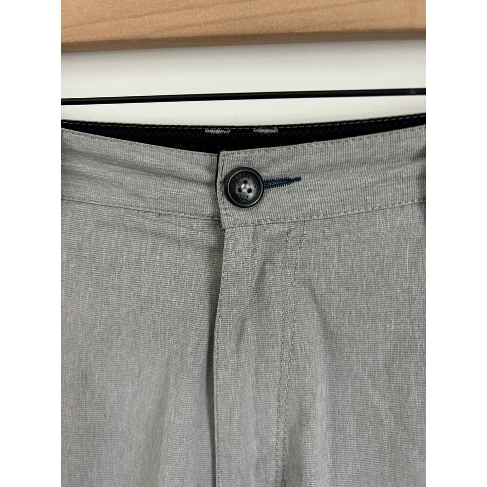 Billabong Men's Gray Hybrid Shorts - Size 30 - Picture 6 of 12